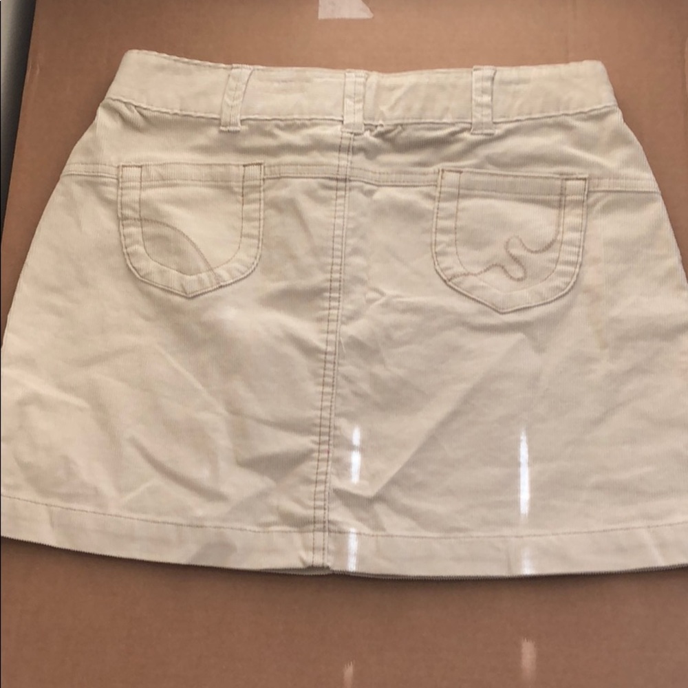 Old Navy Girls Corduroy Skirt w/ Adjustable Waist - Picture 2 of 5